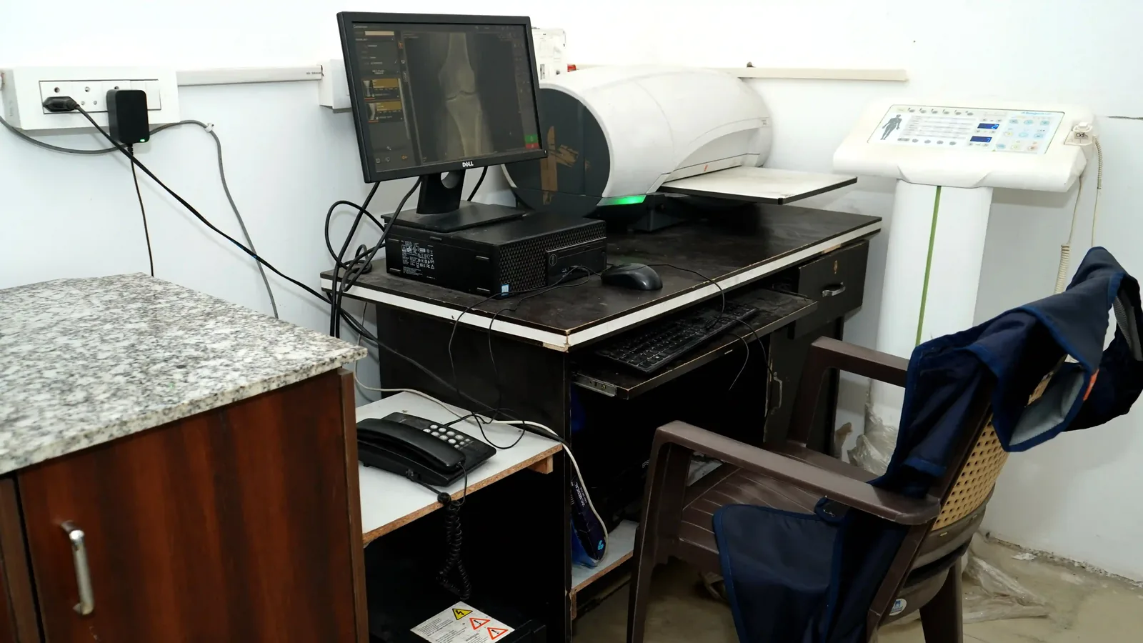 X-ray viewing and reporting at Hope Diagnostics